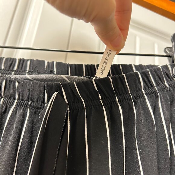 Vintage Elastic Waist Pants Black and White Stripes - Picture 5 of 10